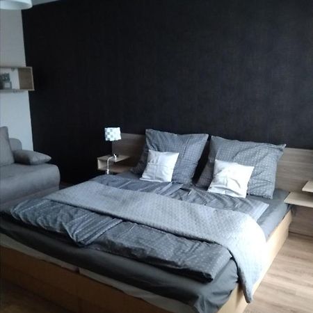 זלקרוס Karospool Apartman מראה חיצוני תמונה