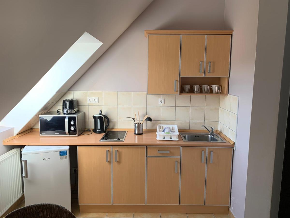 זלקרוס Karospool Apartman מראה חיצוני תמונה